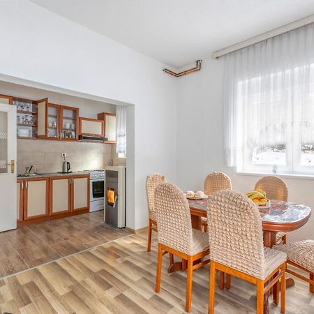 Apartman Vedro Polje Gospić Exterior foto